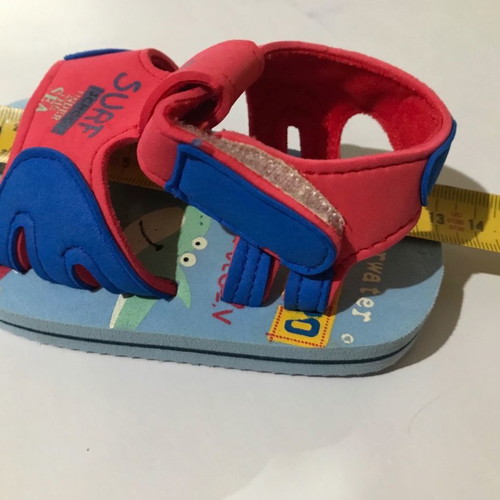 Sea sandals baby used, size 20