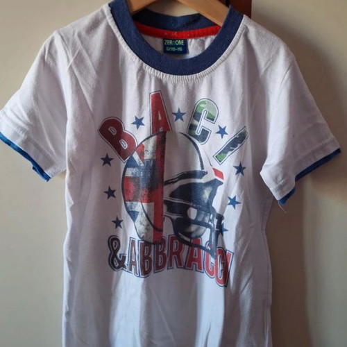 Boys' short-sleeve t-shirt 6 years like new, white blue