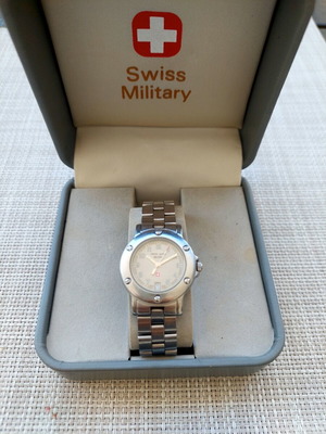 Swiss wristwatch like new, women's, gray