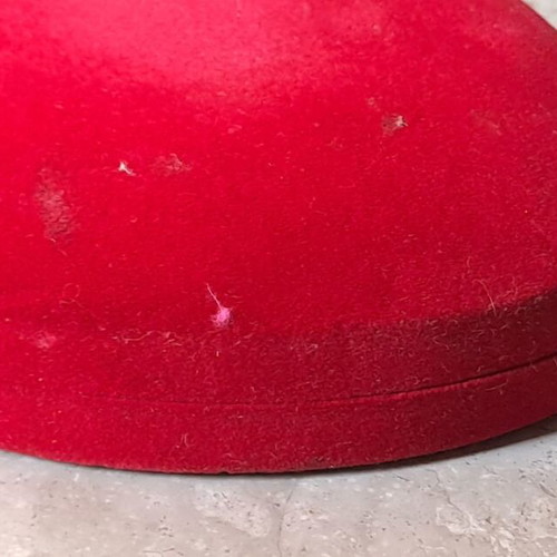 SBC heart-shaped jewelry box used, red