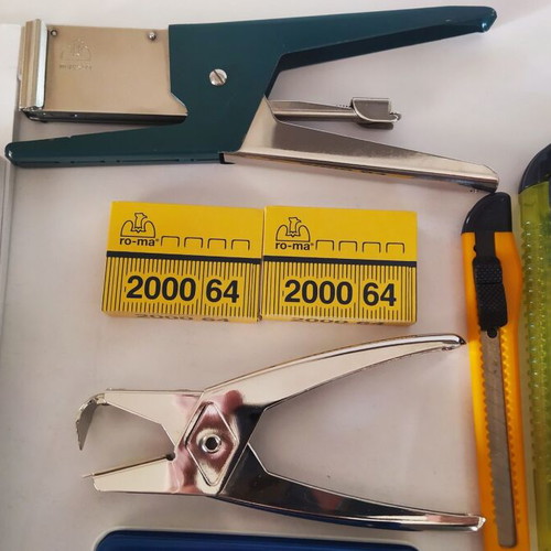 Office supplies and accessories used, set of 19 items