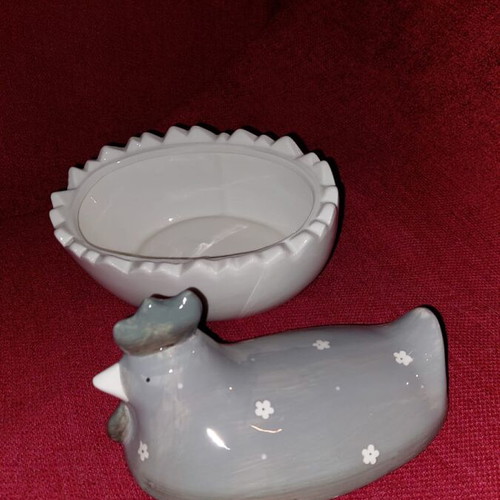 Easter bowl hen new, ceramic
