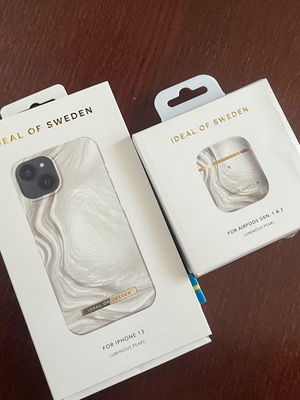Ideal of Sweden θήκη iPhone 13 και AirPods