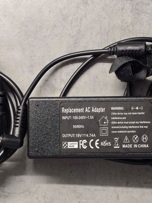 Φορτιστής και τροφοδοτικό laptop με 19V και 4.74A