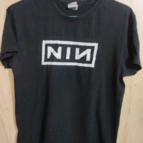 Nine Inch Nails T-shirt medium size used, black