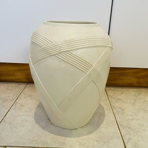 Vintage large vase used with damages, broken white