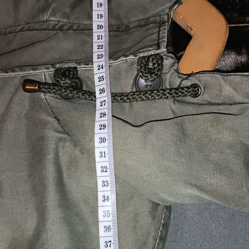 Women's parka jacket used with hood and inner fur khaki