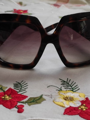 Dior Diorissima V08SH 58-18 Deluxe Butterfly sunglasses used, brown tortoiseshell
