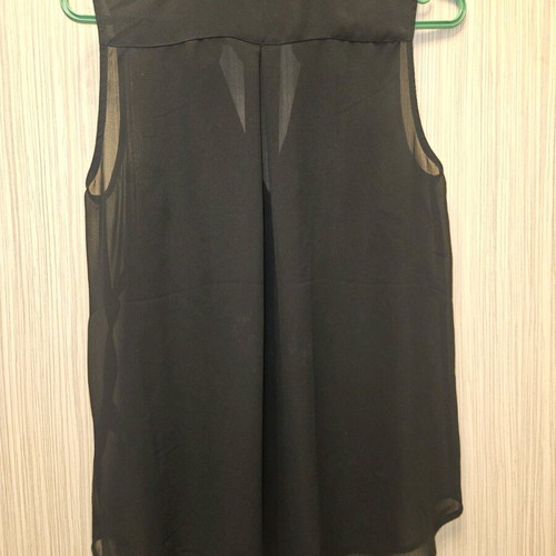 H&M black sleeveless shirt like new, see through