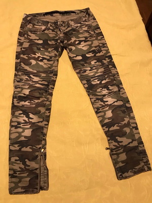 Relish women's army pants used, slim fit