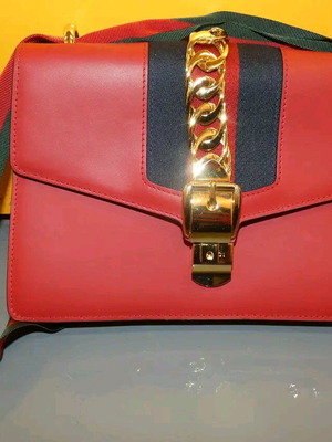 Gucci Sylvie shoulder bag red leather with Web Stripe like new