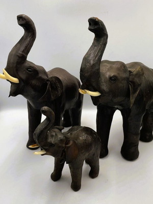 Set of 3 Wooden Elephant Family used (Large)