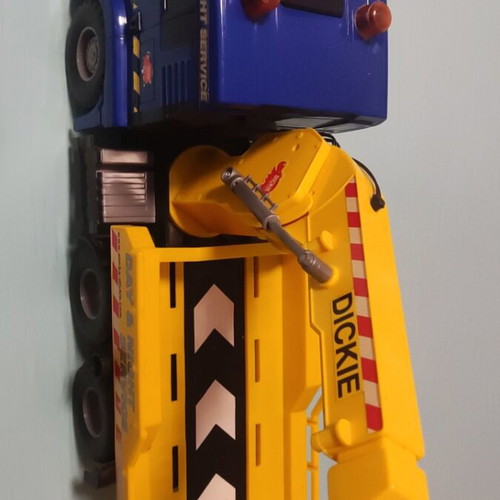 Road Assistance Toy Truck 50 cm used
