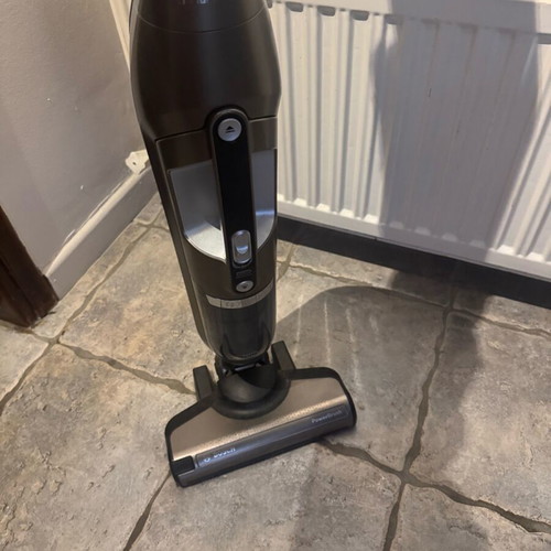 Bosch vacuum cleaner 21.6 LithiumPower Flexxo Serie4 like new
