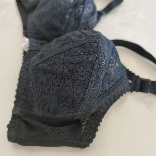 Triumph Vintage Lace Bra Size 70B New Black