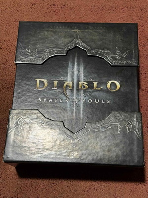Diablo 3 Reaper of Souls Collector's Edition used, opened, with key