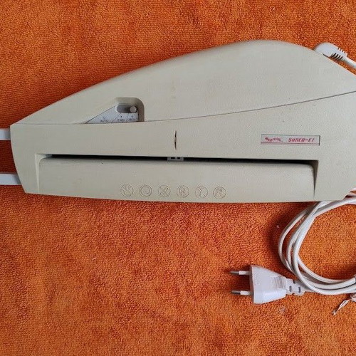 Super Hartokatastrof A-4000 electric A4 paper shredder used