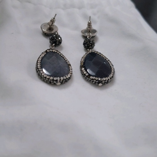 Handmade teardrop earrings with blue stone and rhinestones like new