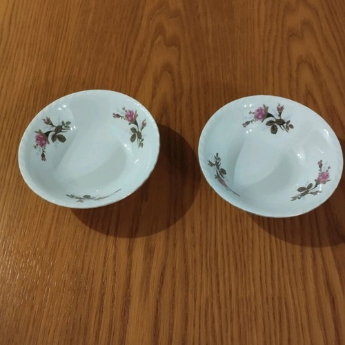 Porcelain bowls used, vintage, Chinese, set of 2