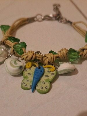 Children's bracelet lightly worn, green