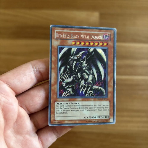 Yugioh Red-Eyes Black Metal Dragon card