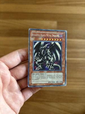 Yugioh Red-Eyes Black Metal Dragon card
