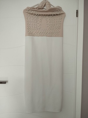 Official dress with pearls like new, knee-length, open back