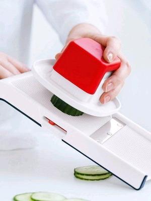 Tupperware Junior Chef new mandoline with 3 cutting positions