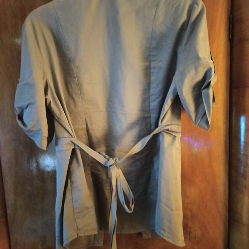 Raxevsky women's short-sleeve shirt medium khaki like new with belt