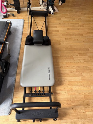 AeroPilates 435 Reformer with Accessories and Spare Parts