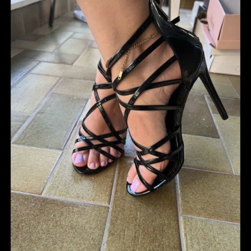 Black strappy high-heeled sandals like new