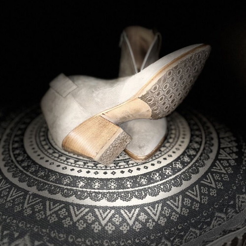 Vero Cuoio beige ankle boots like new, wooden 7 cm heel, size 40