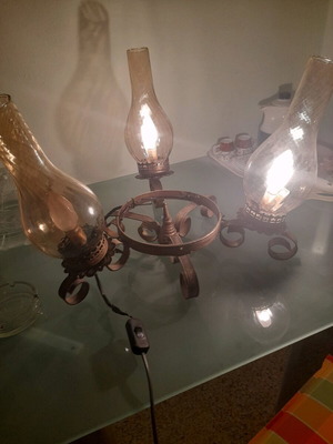 Table lamp used