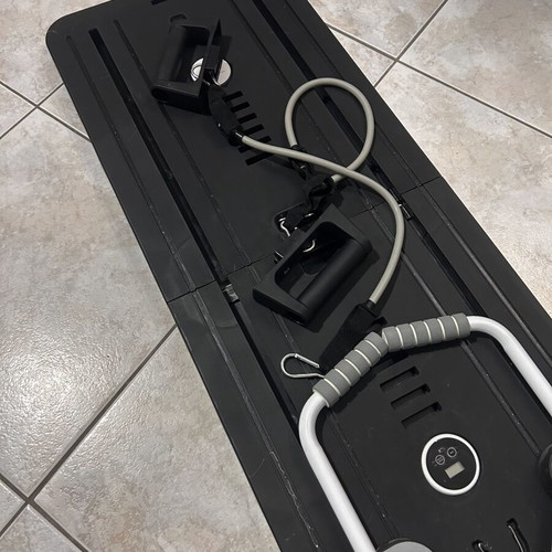 Pilates board black like new