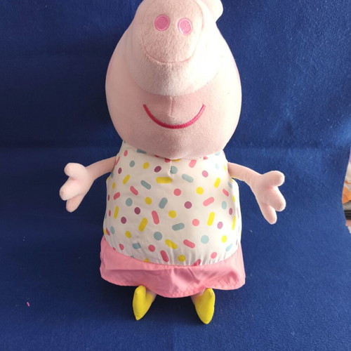 Peppa Pig plush toy, about 40cm