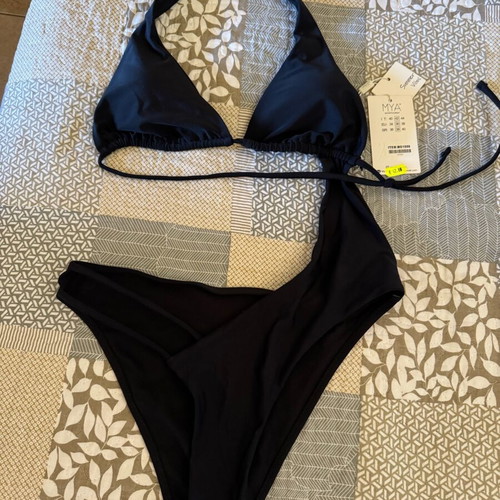 Mya One-Piece Swimsuit new, black and pink, size S