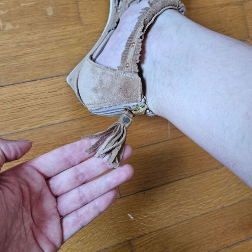 Alpe suede women's sandals size 39 like new, beige, 7 cm heel