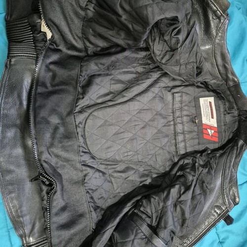 Roleff leather motorcycle suit with ixs pants like new