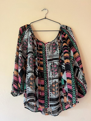 A-Style multicolor summer blouse shirt like new, oversized sleeves