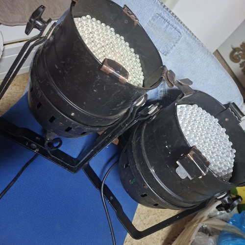 Led Spotlights Used, Pair With Color Changing Lighting