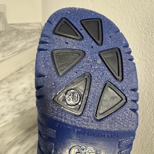 Rain boots size 30 like new