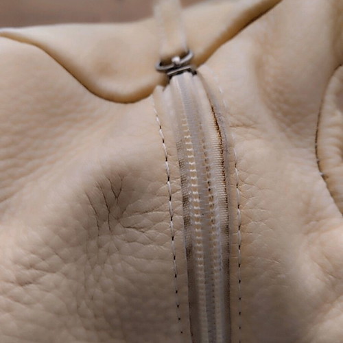 Leather summer shoulder bag like new