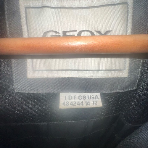 Geox thick jacket like new, unisex, gray with large pockets