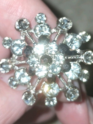 Adjustable crystal ring silver, like new