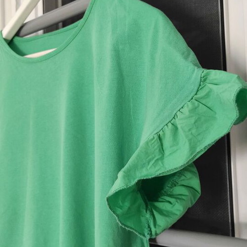 Asymmetric top with ruffles and fabric combination like new, green, cotton
