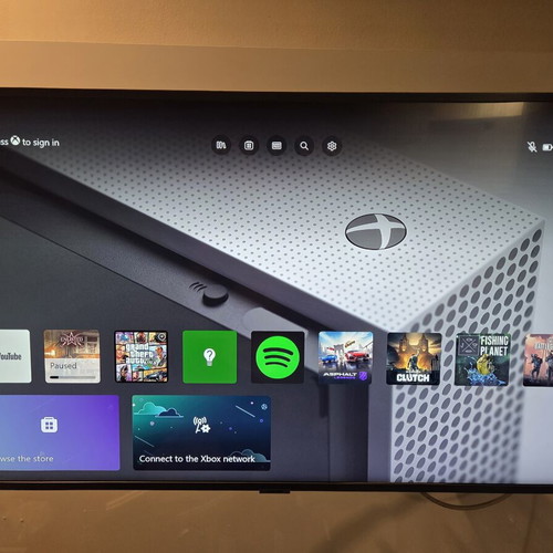 Xbox One console with preloaded paid games