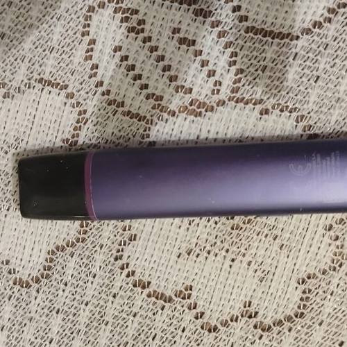 Veev electronic cigarette like new, fully functional with minor marks