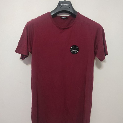 Herc T-shirt Large like new, burgundy