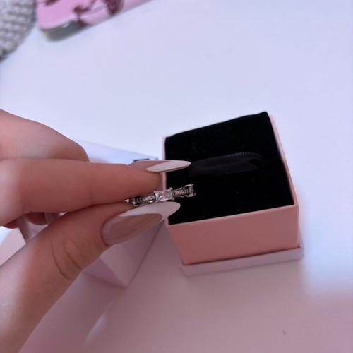 Pandora ring like new silver