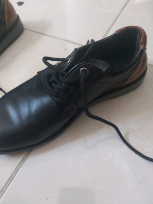 Boys' black scarponi shoes like new, size 37